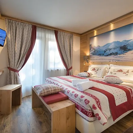 Szálloda Bucaneve